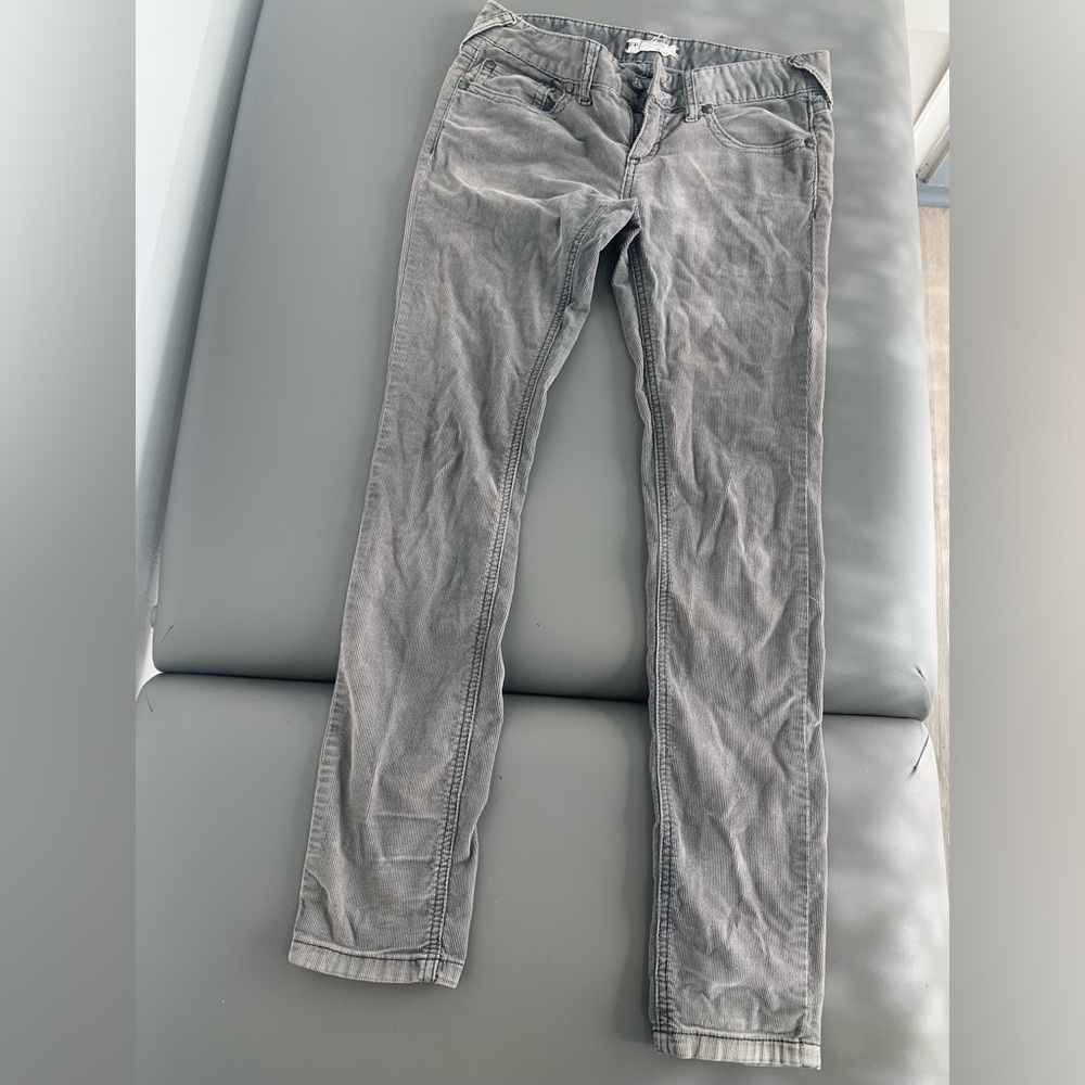 Free People Women’s Skinny Corduroy Pants Gray Size 28 EUC B2 (Broken Zipper)